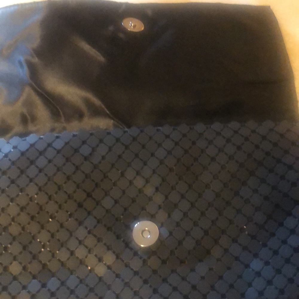 Cool Small RSVP Black Chain Maille Clutch - Picture 9 of 9